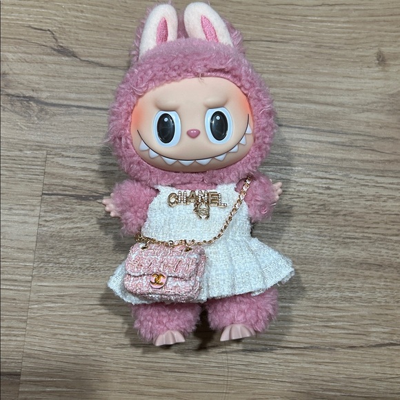 Chanel Labubu Clothes - Picture 1 of 5